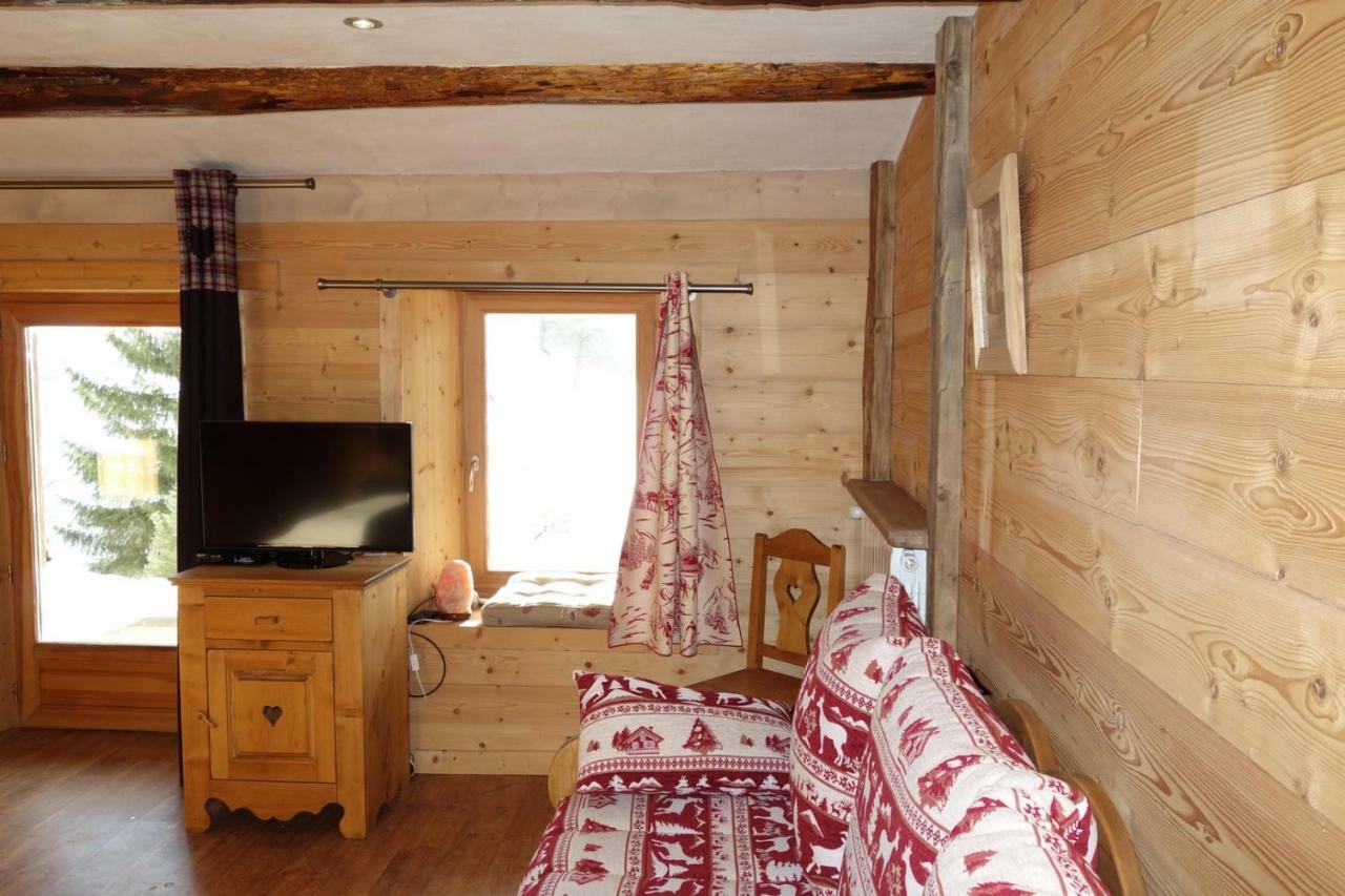 La Chambre Du Moulin Villard-sur-Doron Exterior photo
